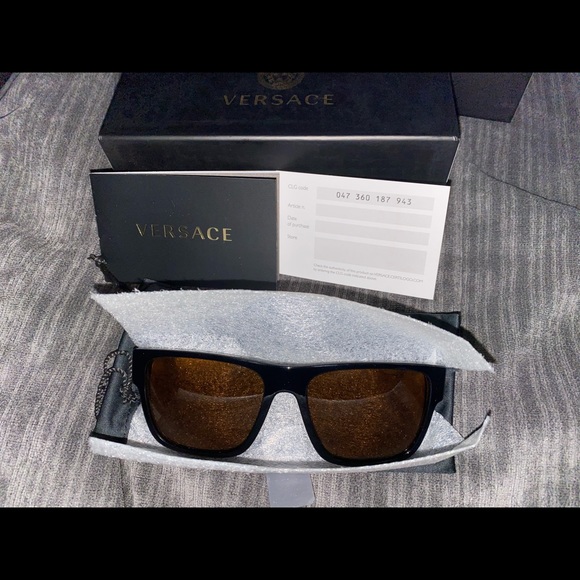 New sunglasses Versace - Picture 2 of 8